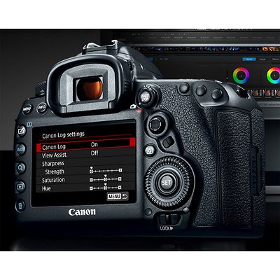 Canon EOS 5D Mark IV DSLR